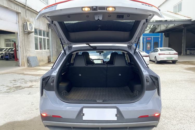 Used Venucia V 2021 260T Idol Edition Trunk