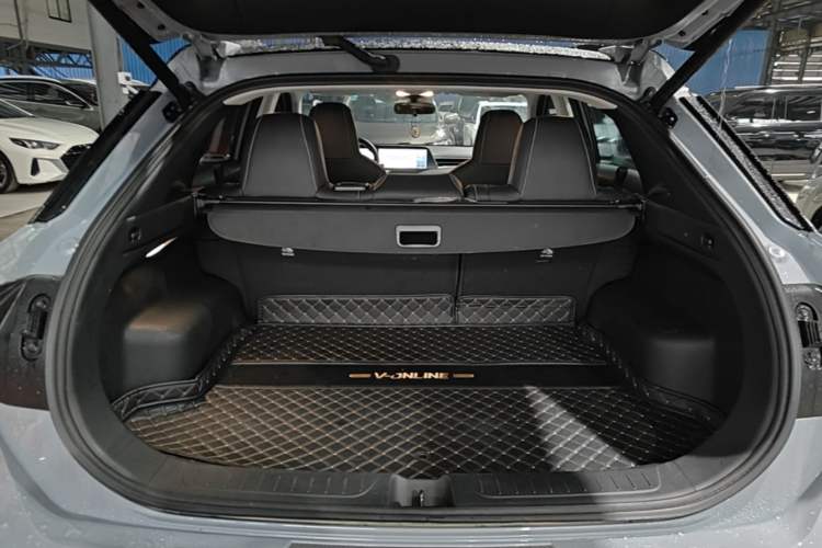 Used Venucia V 2021 260T Tianwang Edition Trunk