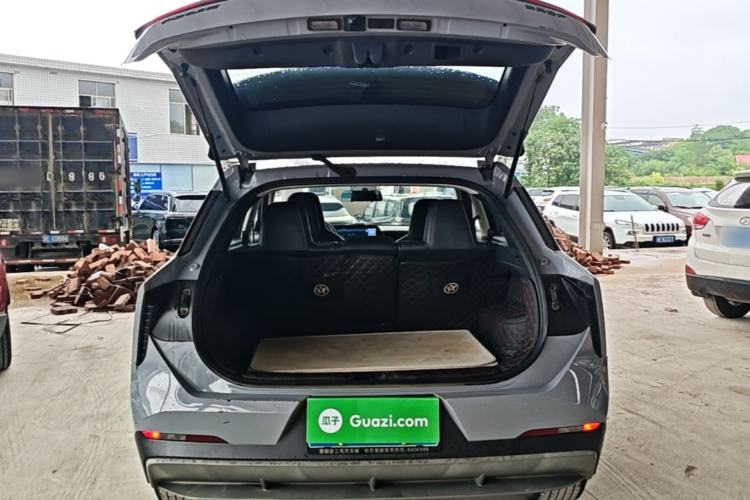 Used Venucia V 2021 260T Idol Edition Trunk