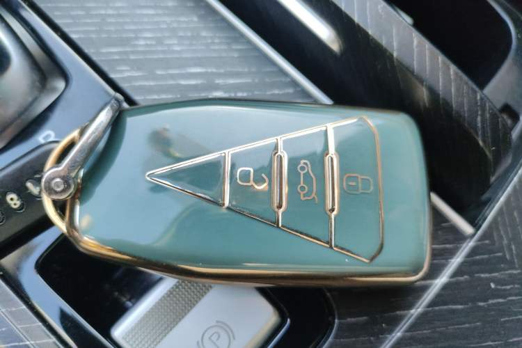 Used Venucia V 2021 260T Idol Edition Vehicle Key