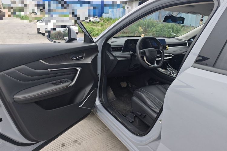 Used Venucia V 2021 260T Idol Edition Driver Seat