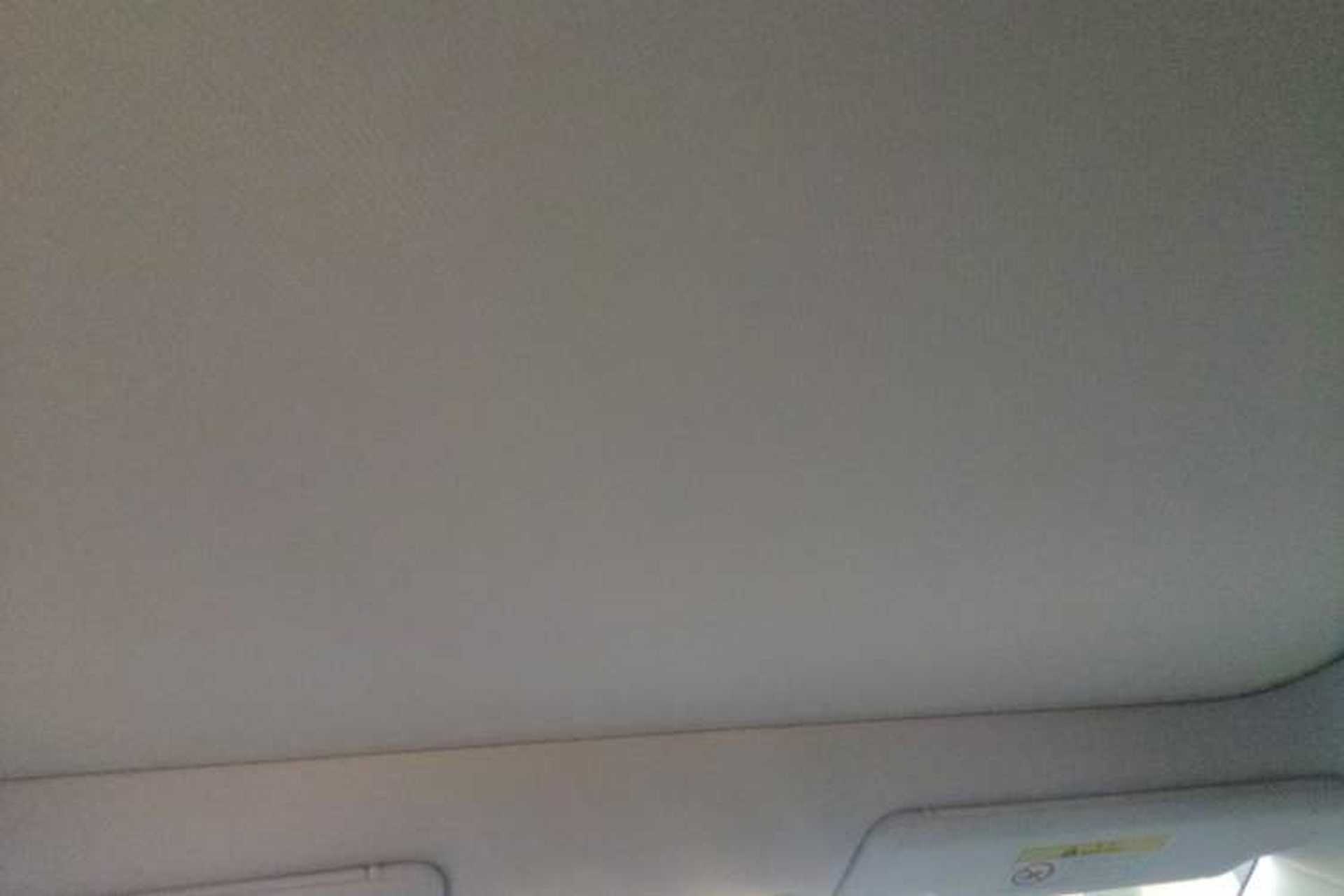 Used Venucia V 2021 260T Idol Edition Headliner