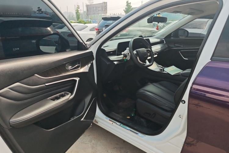 Used Venucia V 2021 260T Idol Edition Driver Seat
