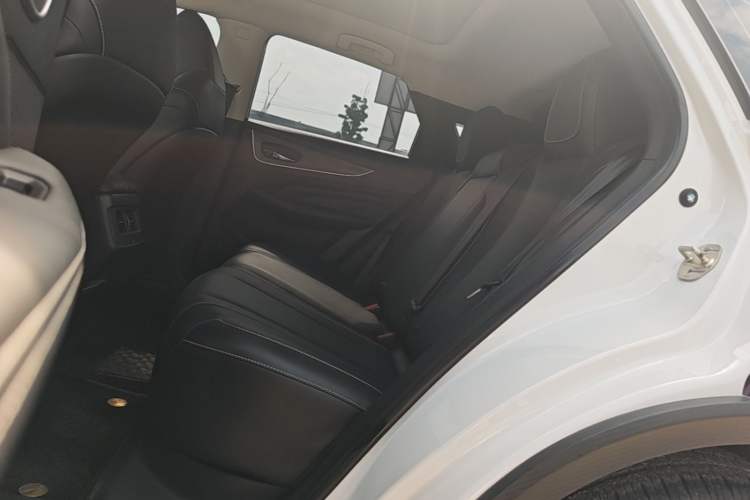 Used Venucia V 2021 260T Idol Edition Left Rear Seat