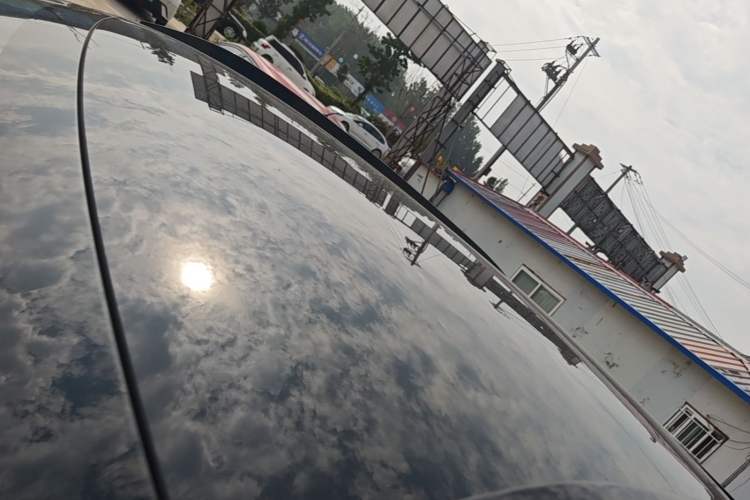 Used Venucia V 2021 260T Idol Edition Roof