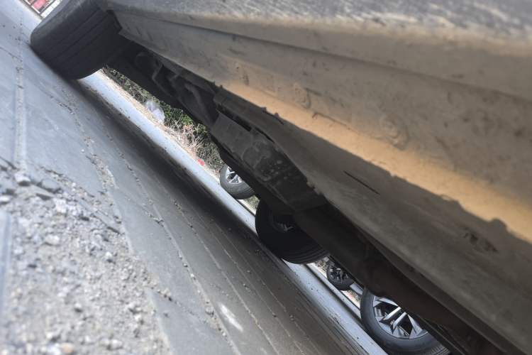 Used Venucia V 2021 260T Idol Edition Chassis Front Right