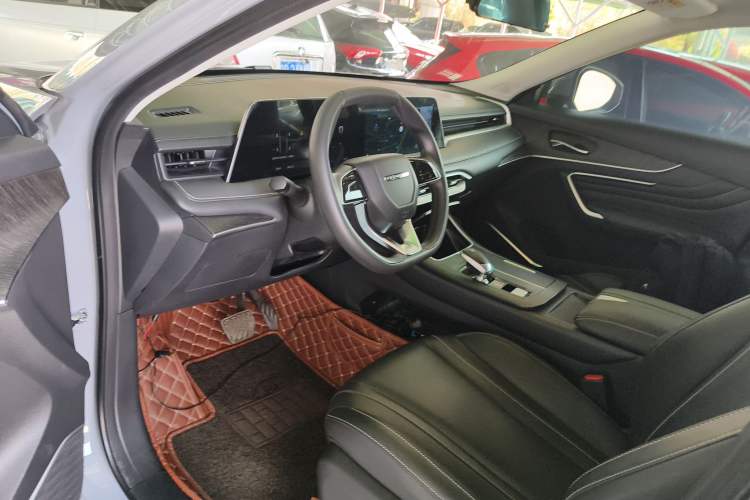 Used Venucia V 2021 260T Idol Edition Driver Seat