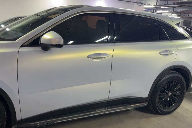 Used Venucia V 2021 260T Idol Edition Exterior 5