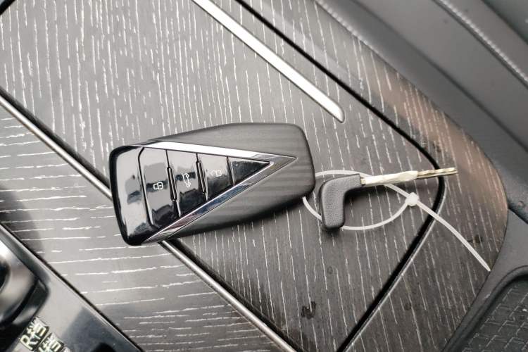 Used Venucia V 2021 260T Idol Edition Interior 1