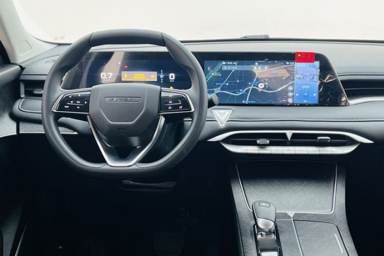Used Venucia V 2021 260T Idol Edition Interior 2