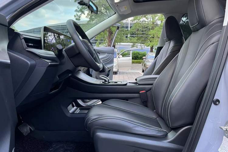 Used Venucia V 2021 260T Idol Edition Interior 3