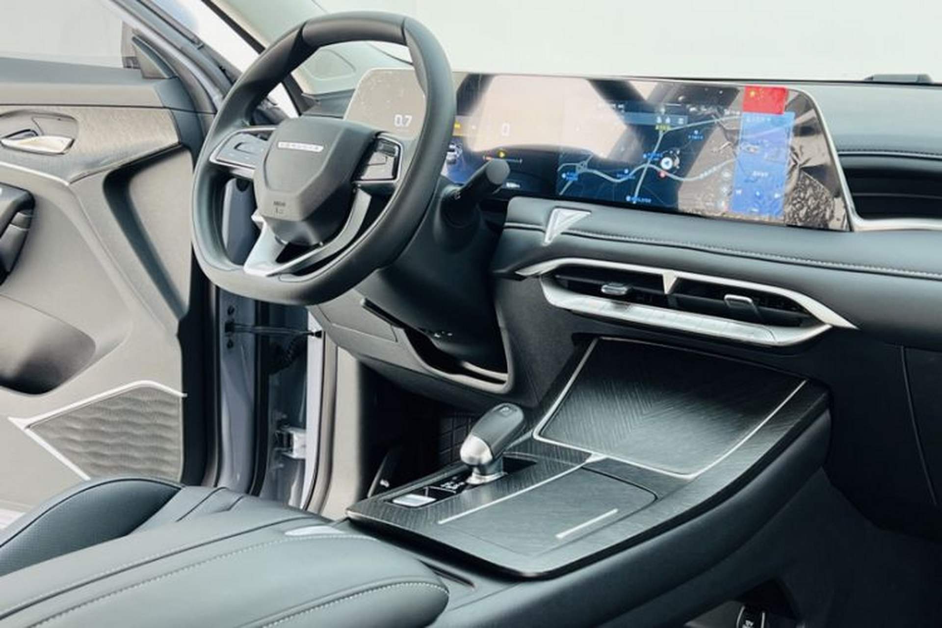 Used Venucia V 2021 260T Idol Edition Interior 8