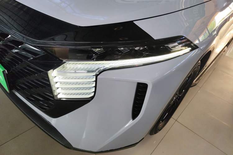 Used Venucia V 2021 260T Idol Edition Left Front Headlight
