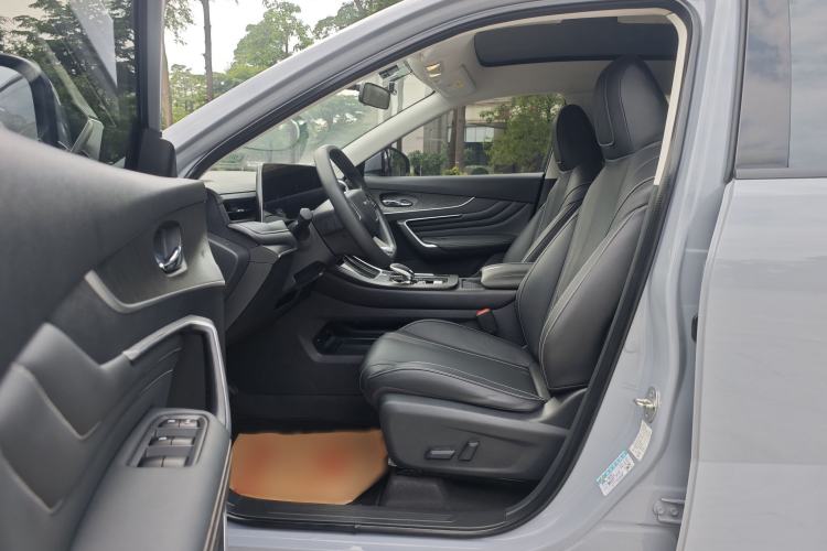 Used Venucia V 2021 260T Idol Edition Left Front Seat