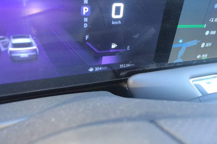 Used Venucia V 2021 260T Idol Edition Odometer Close Up