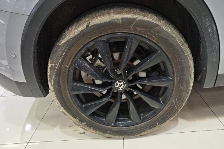Used Venucia V 2021 260T Tianwang Edition Right Rear Wheel Hub