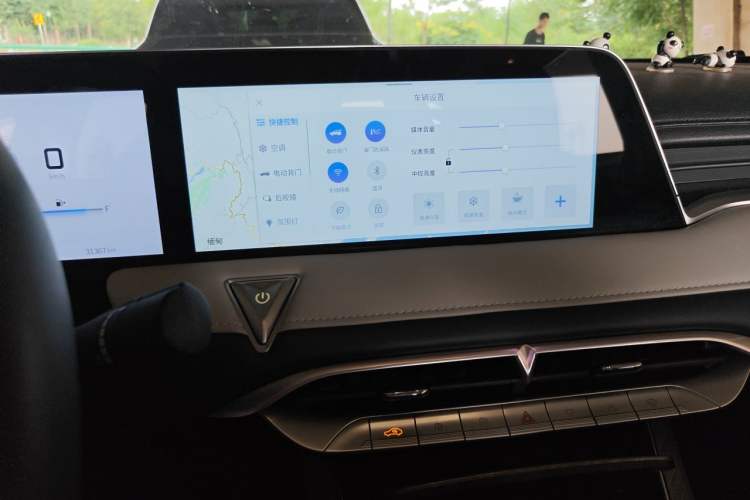 Used Venucia V 2021 260T Tianwang Edition Audio And AC Panel