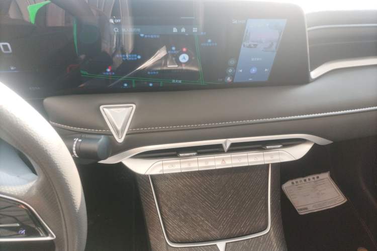 Used Venucia V 2021 260T Idol Edition Audio And AC Panel
