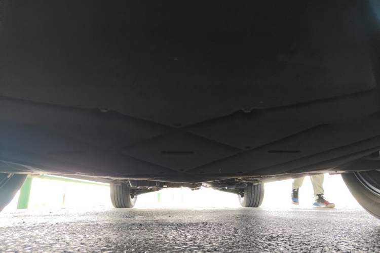 Used Venucia V 2021 260T Tianwang Edition Chassis Front