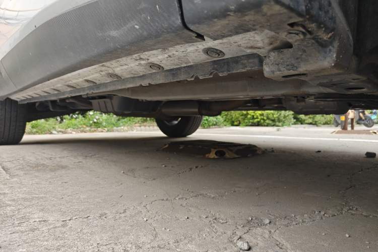 Used Venucia V 2021 260T Idol Edition Chassis Front Right