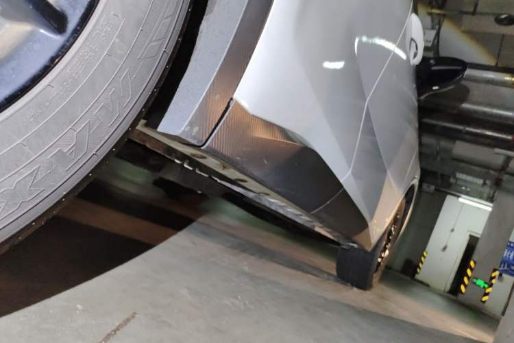 Used Venucia V 2021 260T Idol Edition Chassis Rear Right