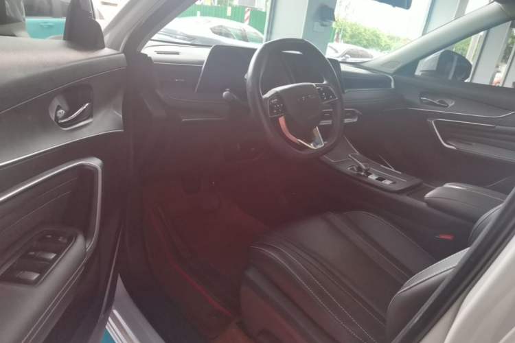 Used Venucia V 2021 260T Idol Edition Driver Seat