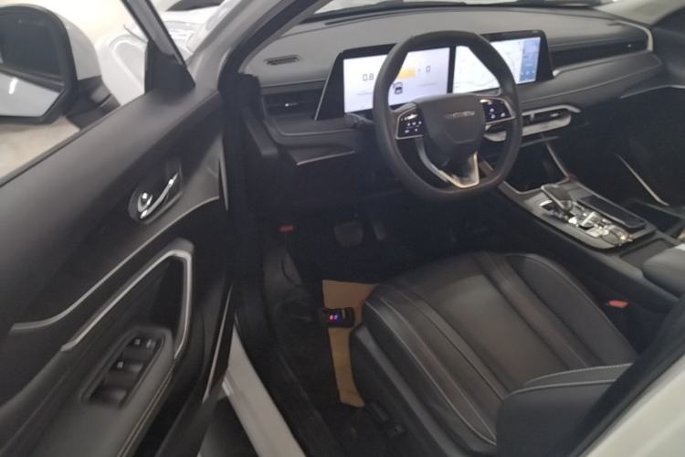 Used Venucia V 2021 260T Idol Edition Driver Seat