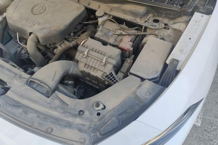 Used Venucia V 2021 260T Idol Edition Engine Bay Left
