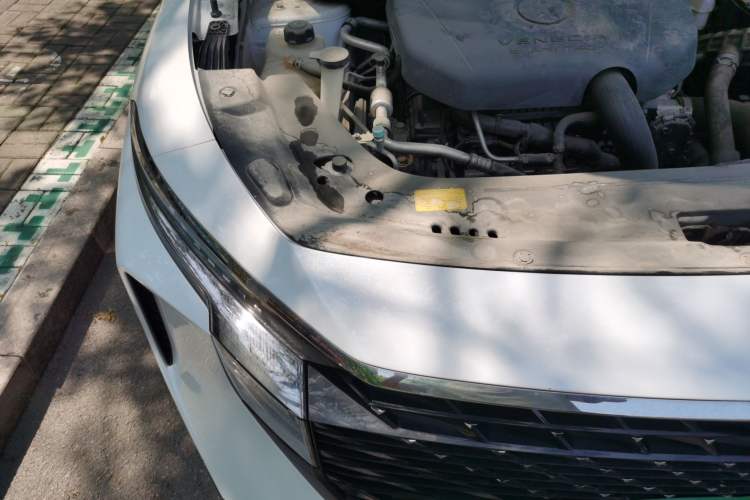 Used Venucia V 2021 260T Idol Edition Engine Bay Right