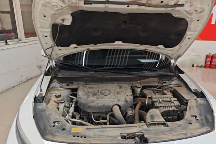 Used Venucia V 2021 260T Idol Edition Engine Bay