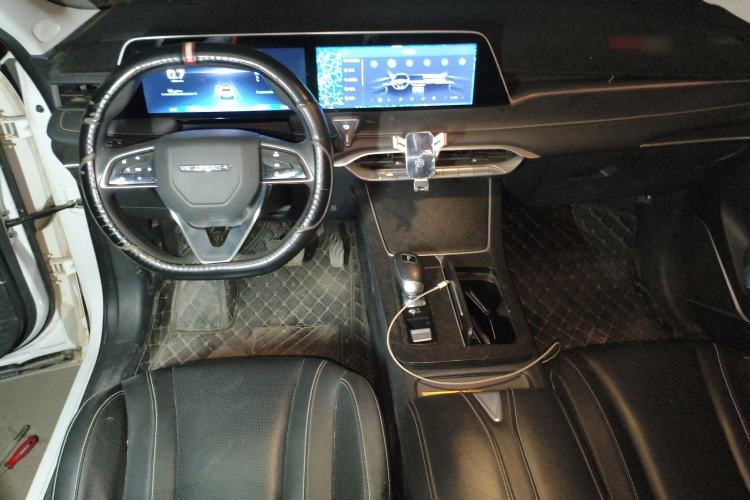 Used Venucia V 2021 260T Idol Edition Interior 2