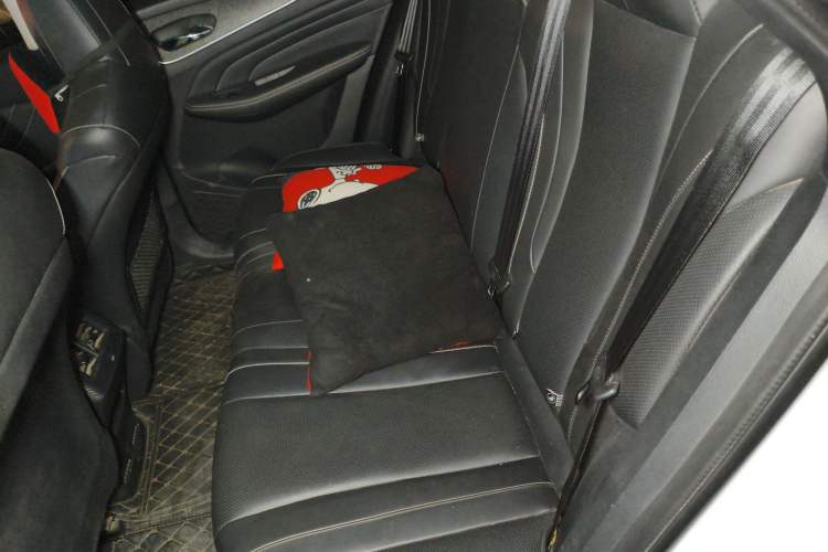 Used Venucia V 2021 260T Idol Edition Interior 4
