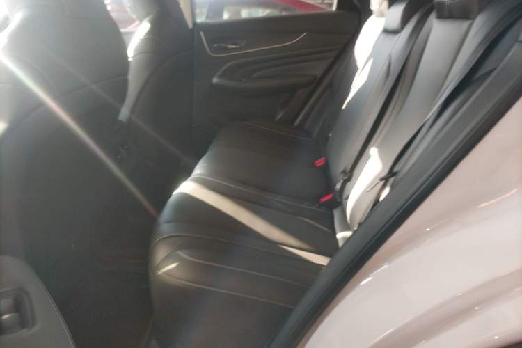 Used Venucia V 2021 260T Idol Edition Interior 4