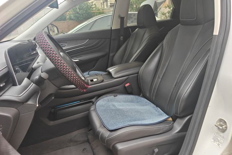 Used Venucia V 2021 260T Idol Edition Left Front Seat