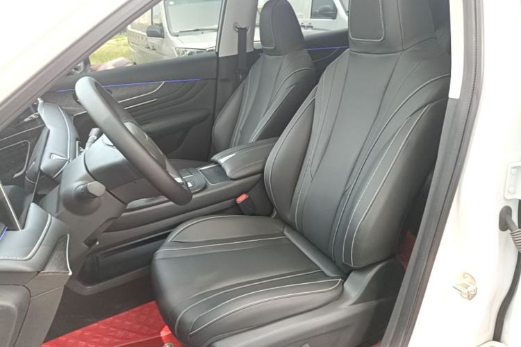 Used Venucia V 2021 260T Idol Edition Left Front Seat