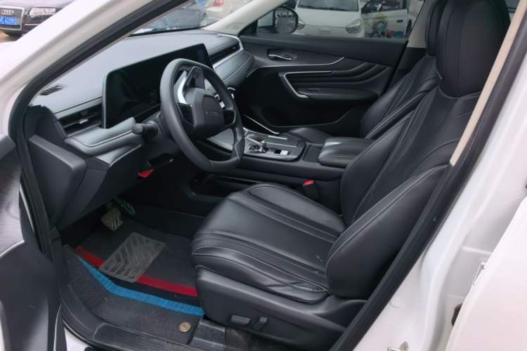 Used Venucia V 2021 260T Idol Edition Left Front Seat