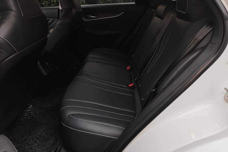 Used Venucia V 2021 260T Idol Edition Left Rear Seat