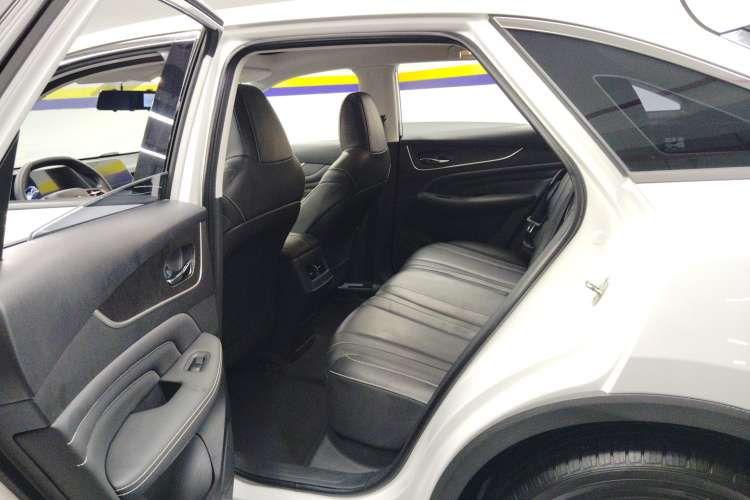Used Venucia V 2021 260T Idol Edition Left Rear Seat