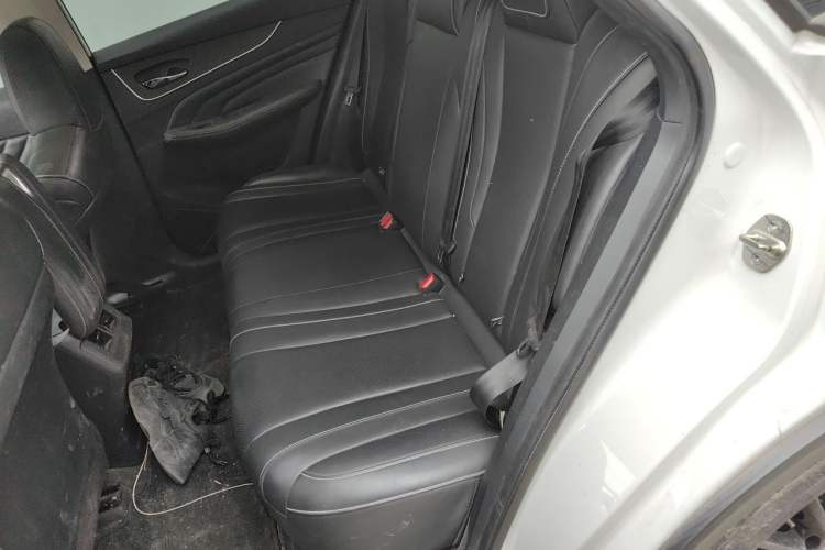 Used Venucia V 2021 260T Idol Edition Left Rear Seat