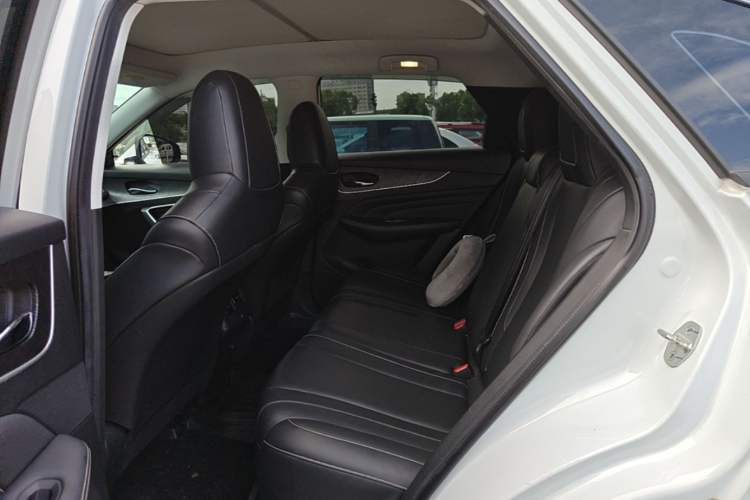 Used Venucia V 2021 260T Idol Edition Left Rear Seat