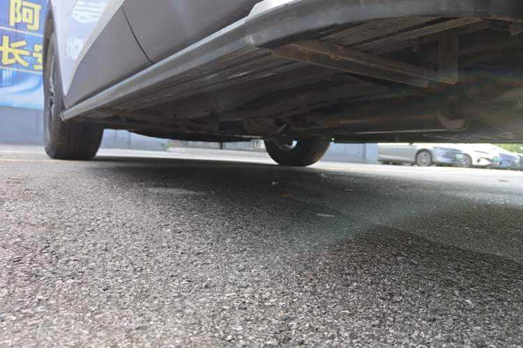 Used Venucia V 2021 260T Tianwang Edition Left Side Sill