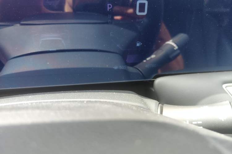 Used Venucia V 2021 260T Idol Edition Odometer Close Up