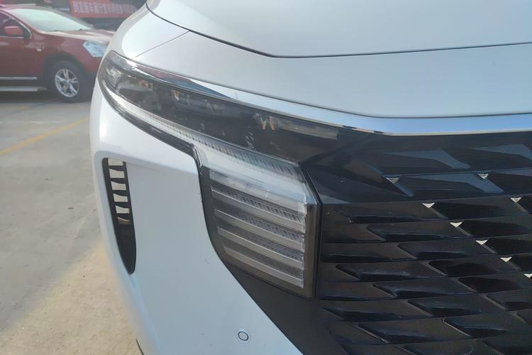 Used Venucia V 2021 260T Tianwang Edition Right Front Headlight