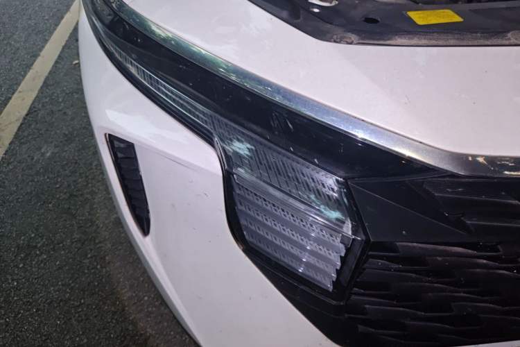 Used Venucia V 2021 260T Idol Edition Right Front Headlight
