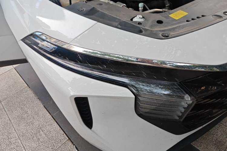 Used Venucia V 2021 260T Idol Edition Right Front Headlight