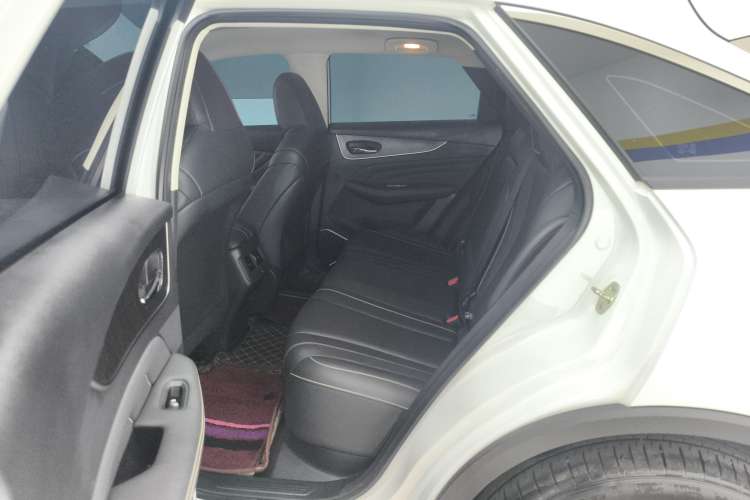 Used Venucia V 2021 260T Tianwang Edition Right Rear Seat