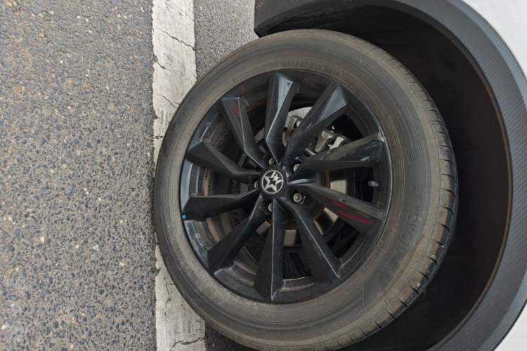 Used Venucia V 2021 260T Tianwang Edition Right Rear Wheel Hub