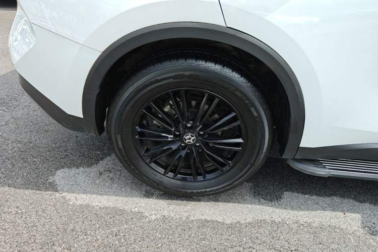 Used Venucia V 2021 260T Tianwang Edition Right Rear Wheel Hub