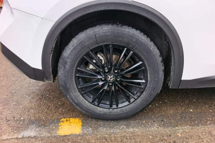 Used Venucia V 2021 260T Idol Edition Right Rear Wheel Hub