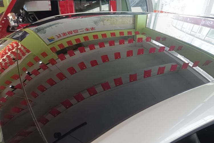 Used Venucia V 2021 260T Idol Edition Roof